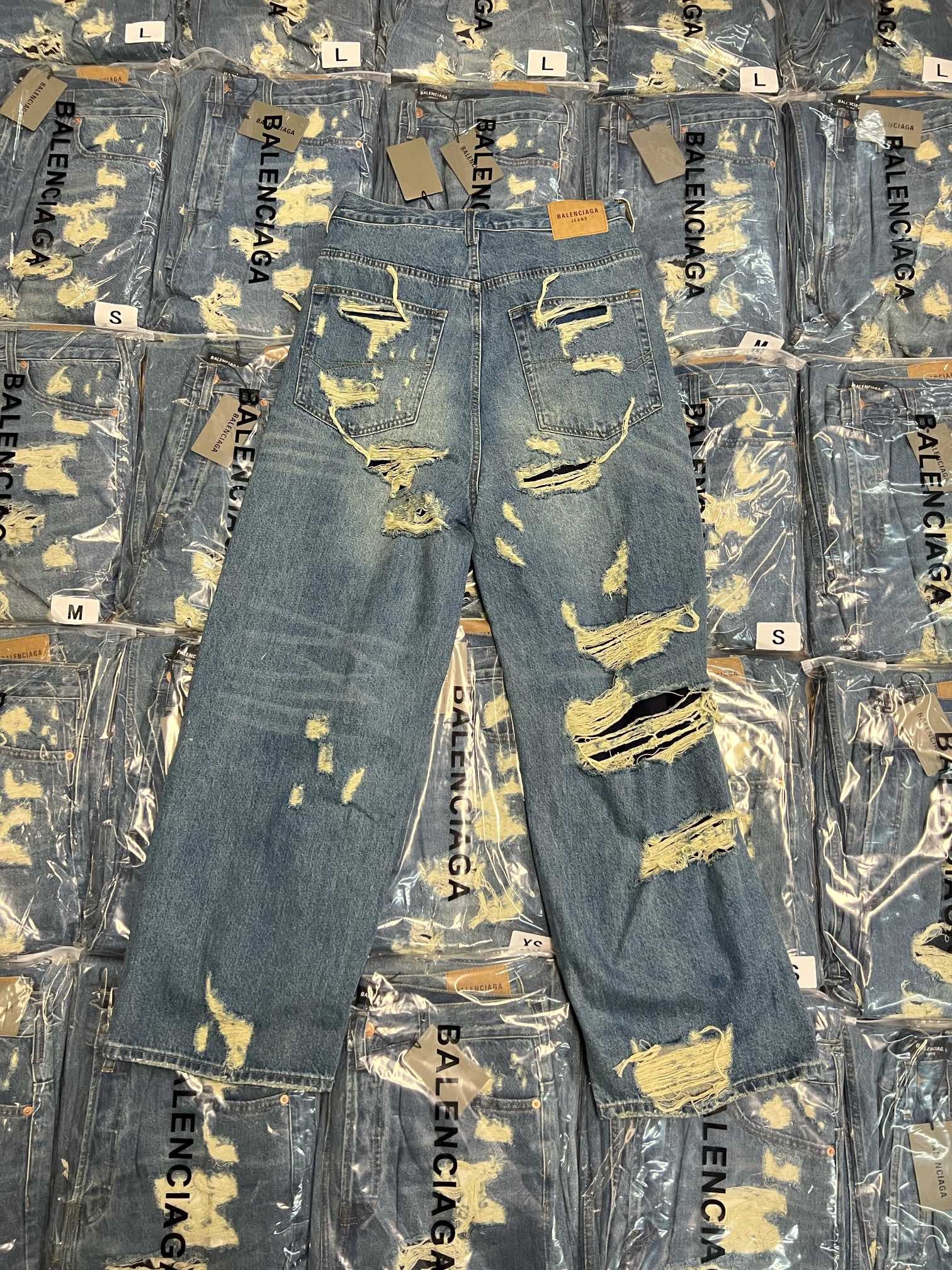 Ba1en*iaga Jeans