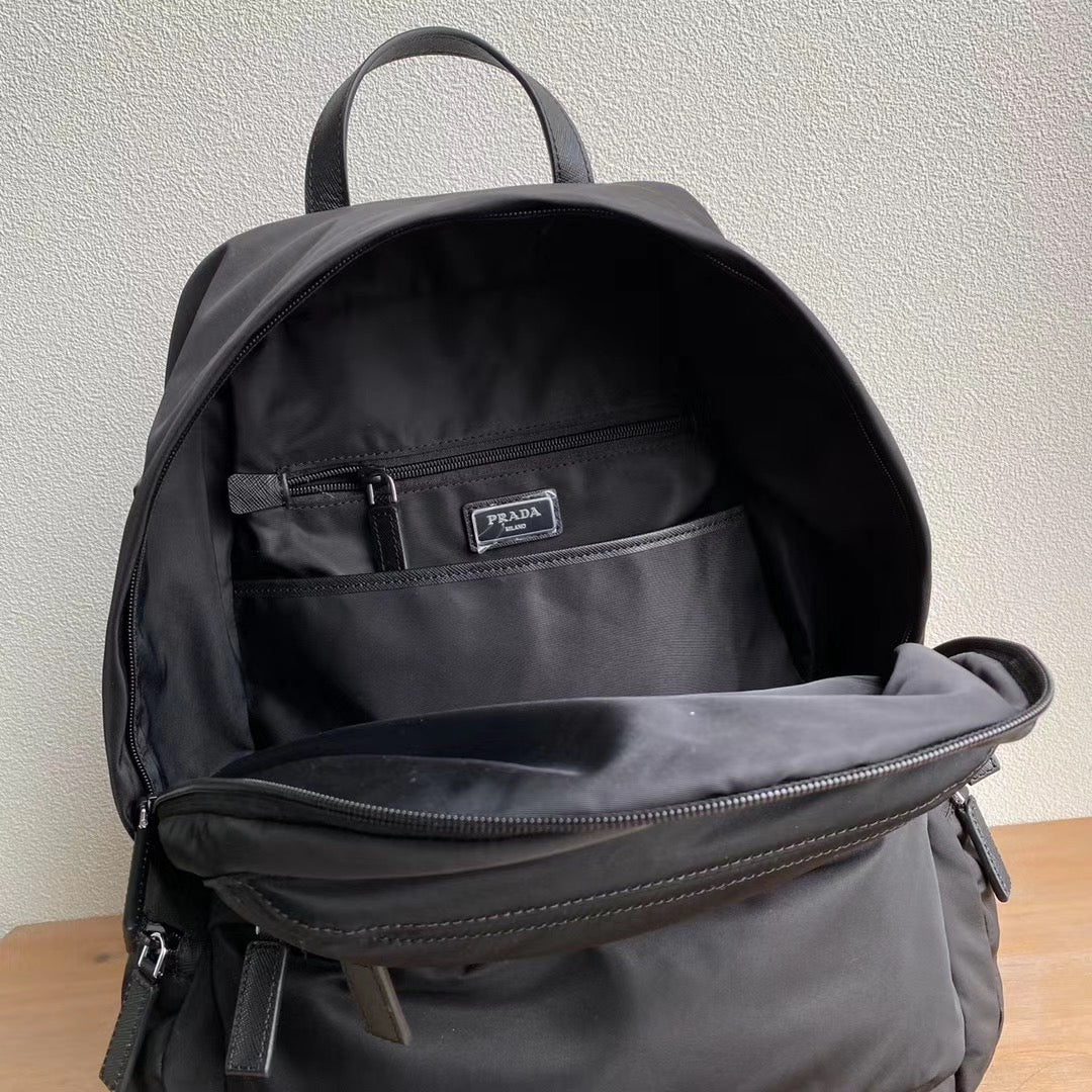 Pra*a Bag Dupe