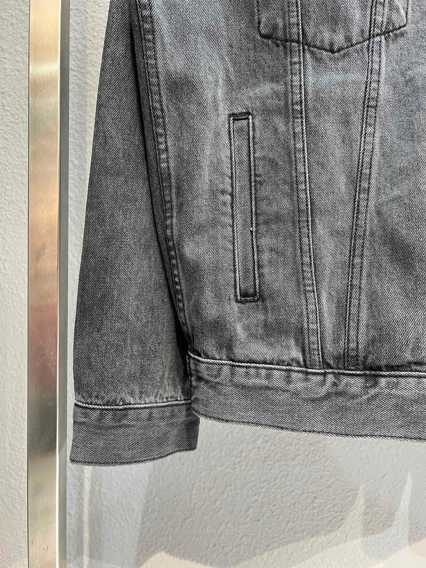Ba1en*iaga Jacket