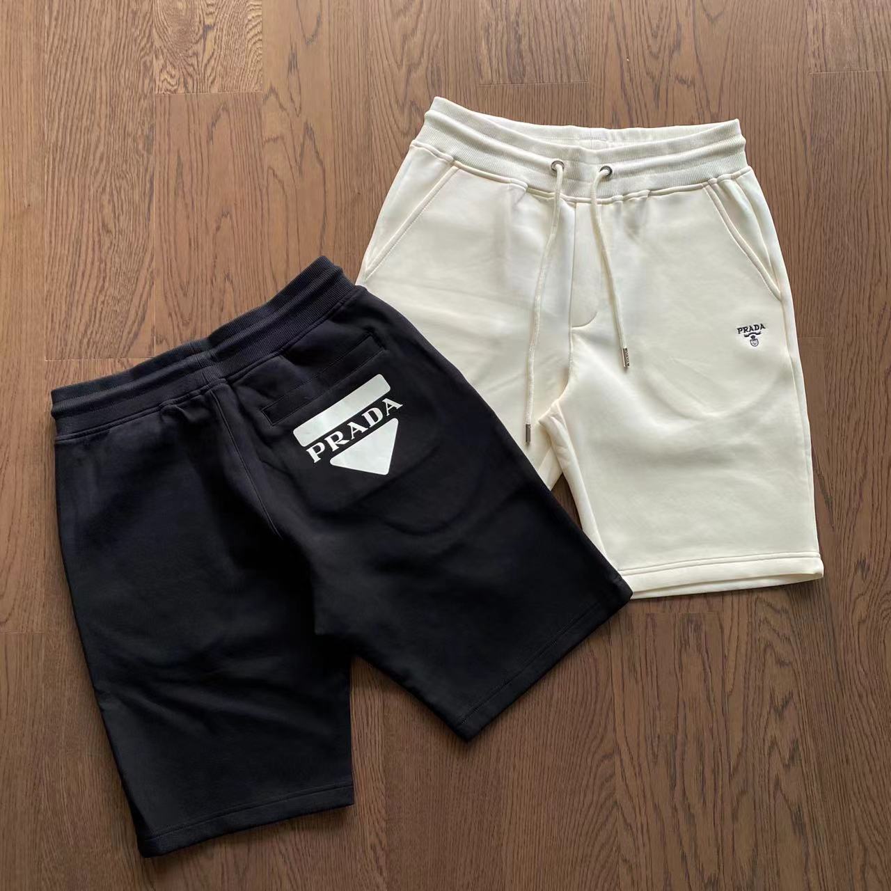 Pra*a Shorts