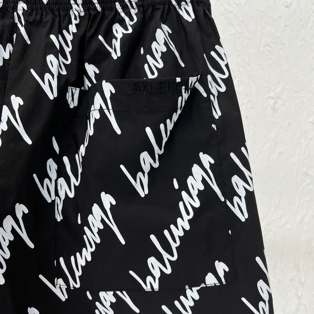Ba1en*iaga Shorts