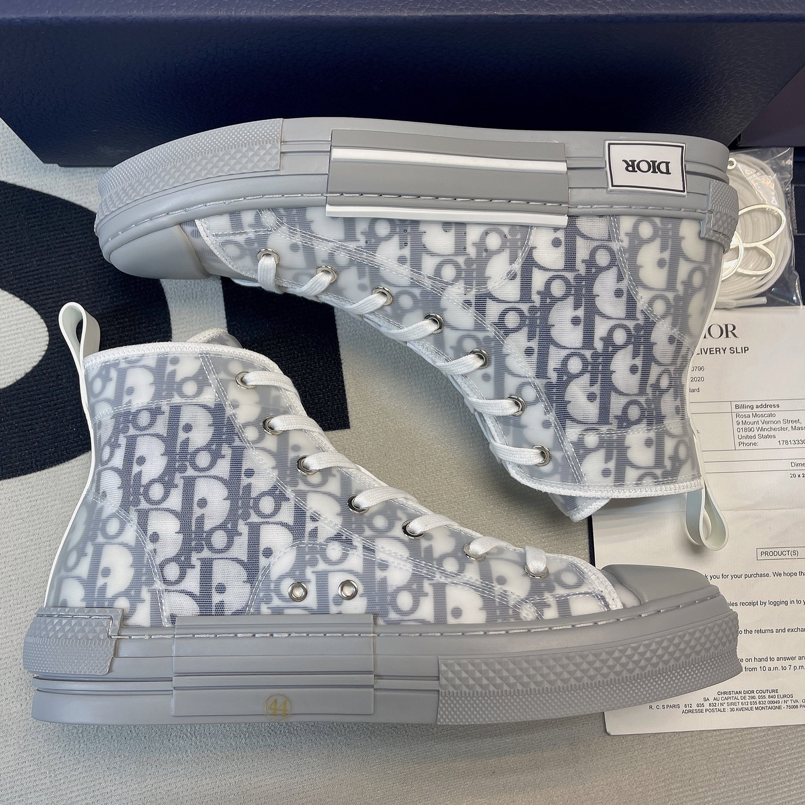 D10r B23 High Top Sneaker 26