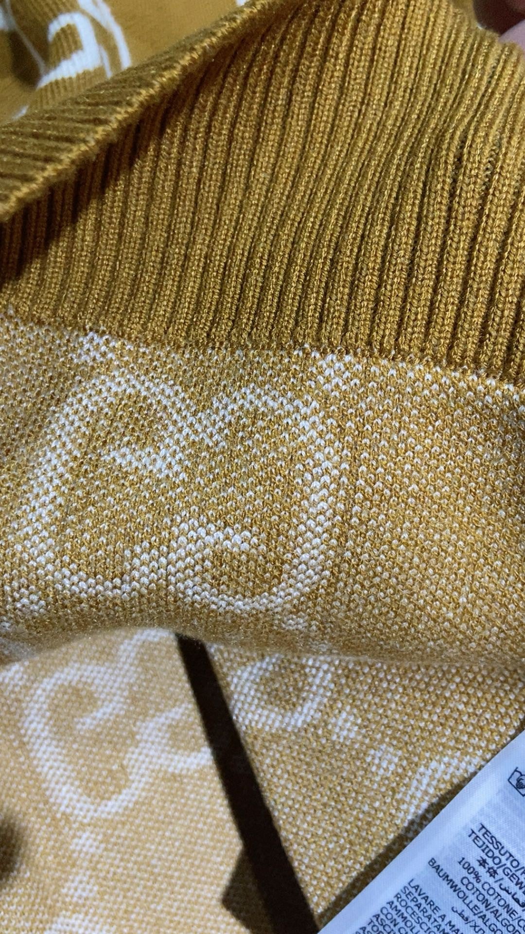 Gvc*1 Cardigan