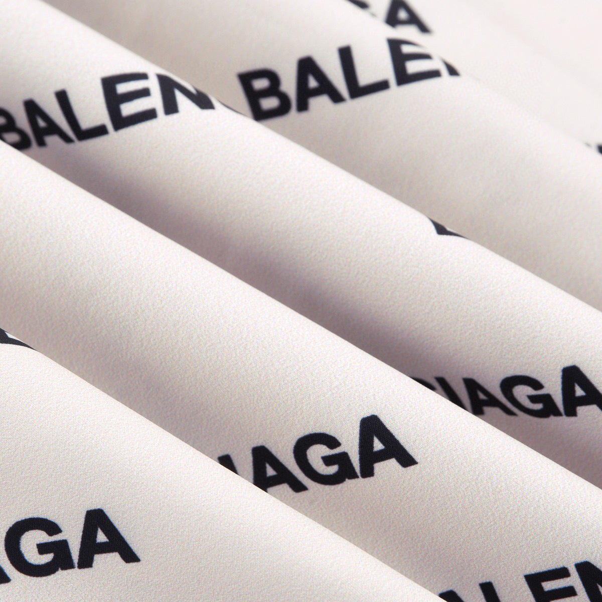Ba1en*iaga Pants