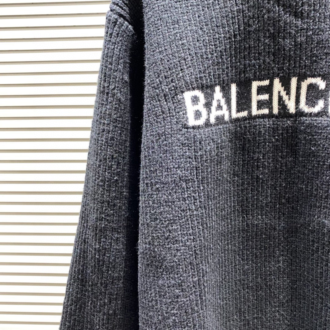 Ba1en*iaga Sweater