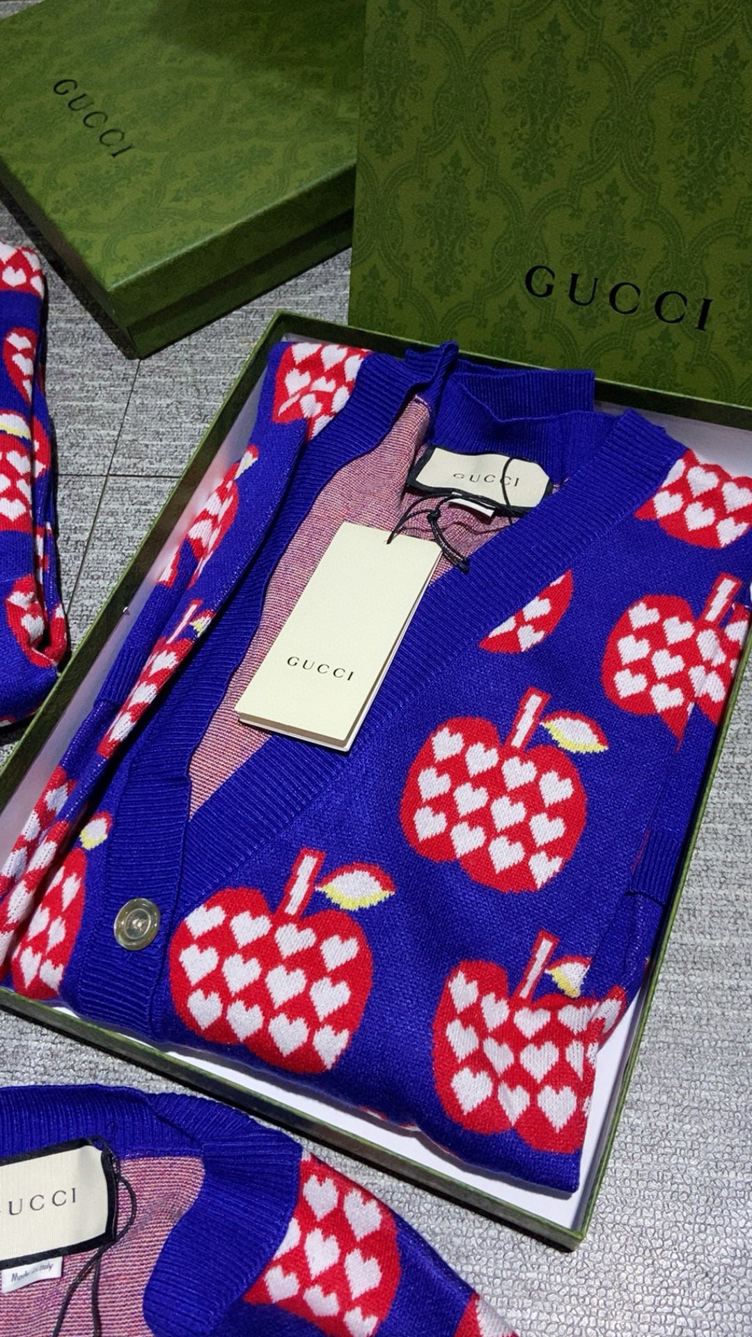Gvc*1 Cardigan