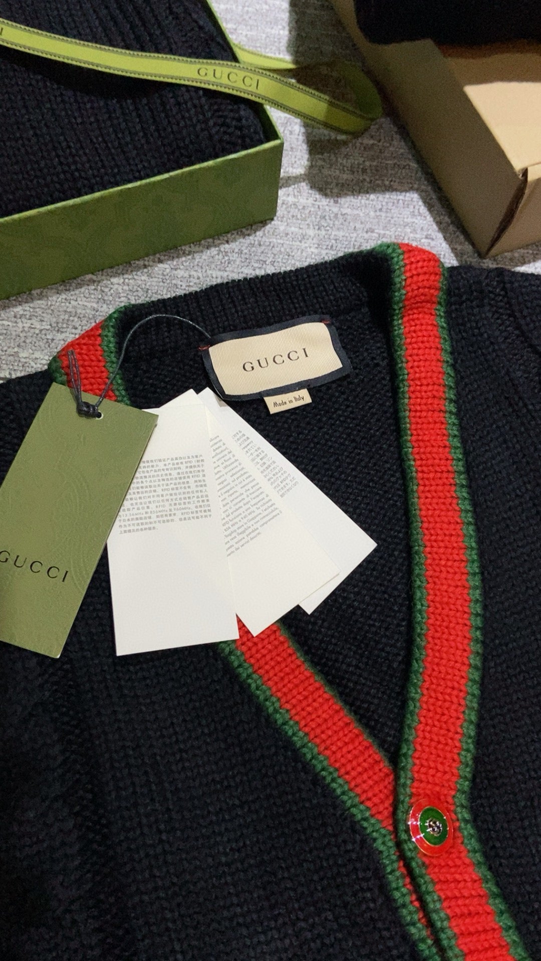 Gvc*1 Cardigan