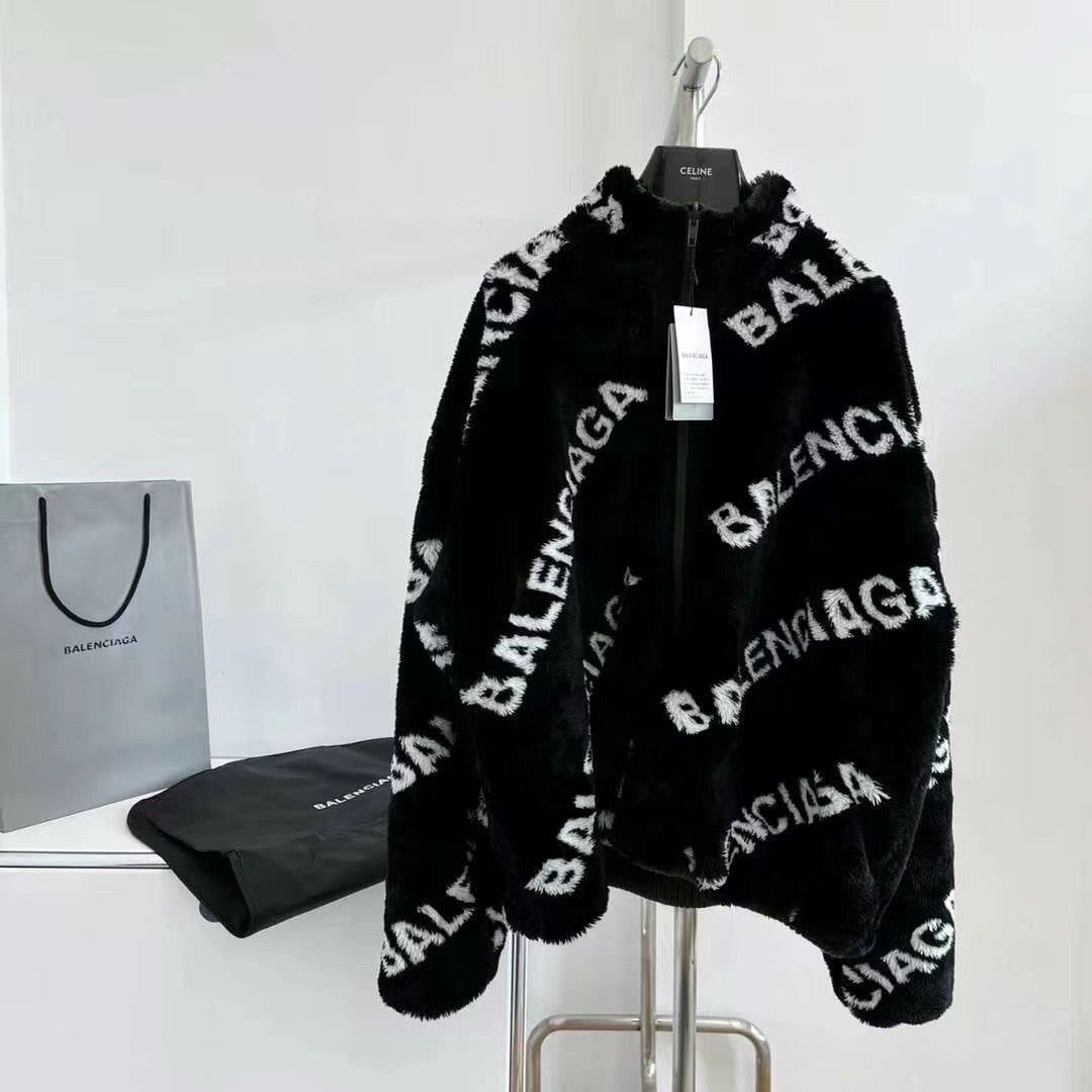 Ba1en*iaga Reversible Jacket