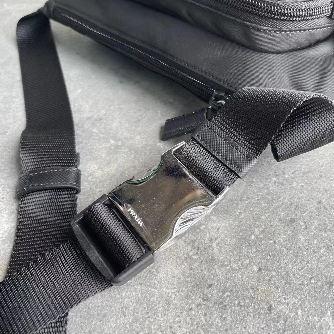 Pra*a Bag Dupe