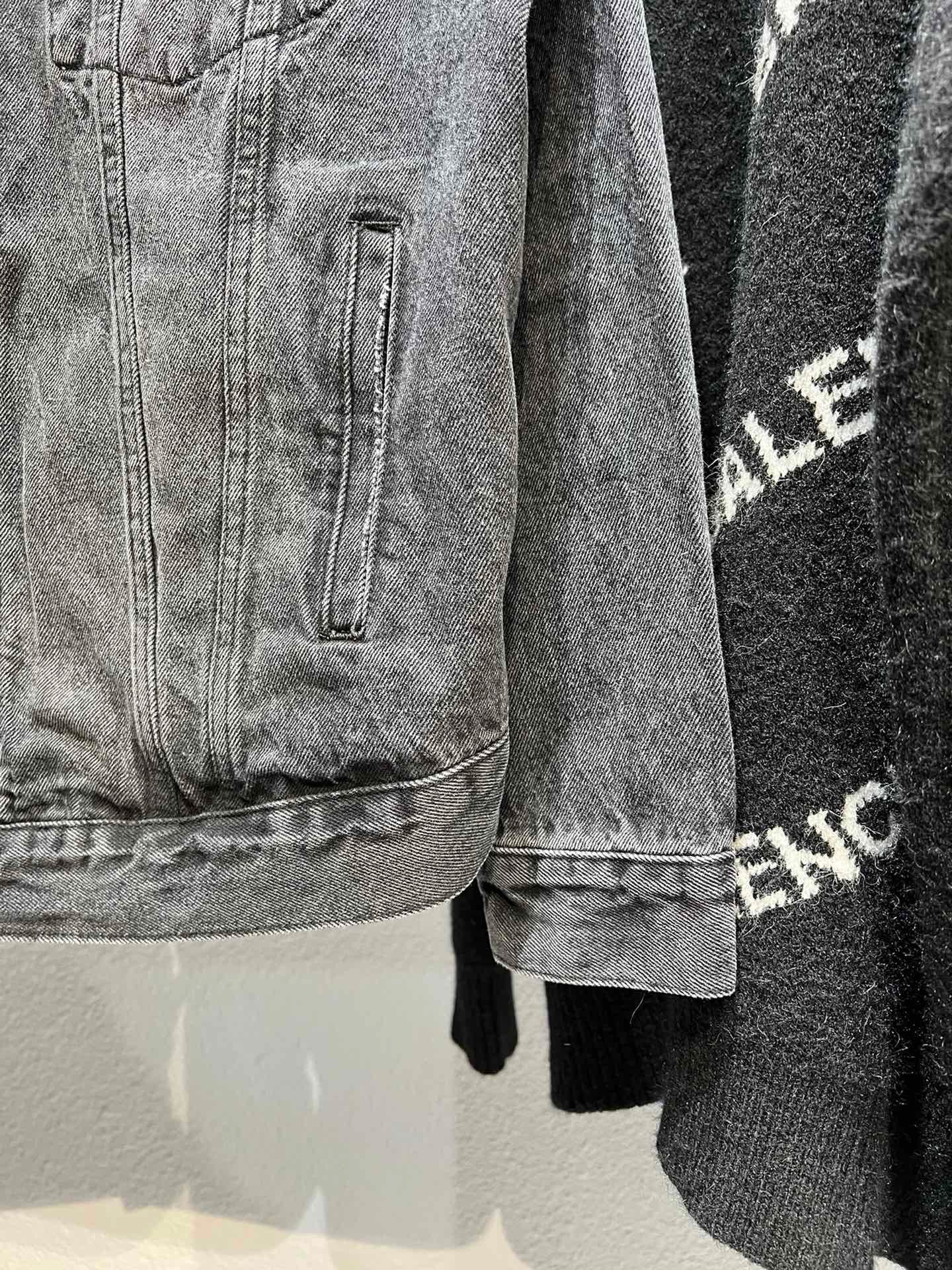 Ba1en*iaga Jacket