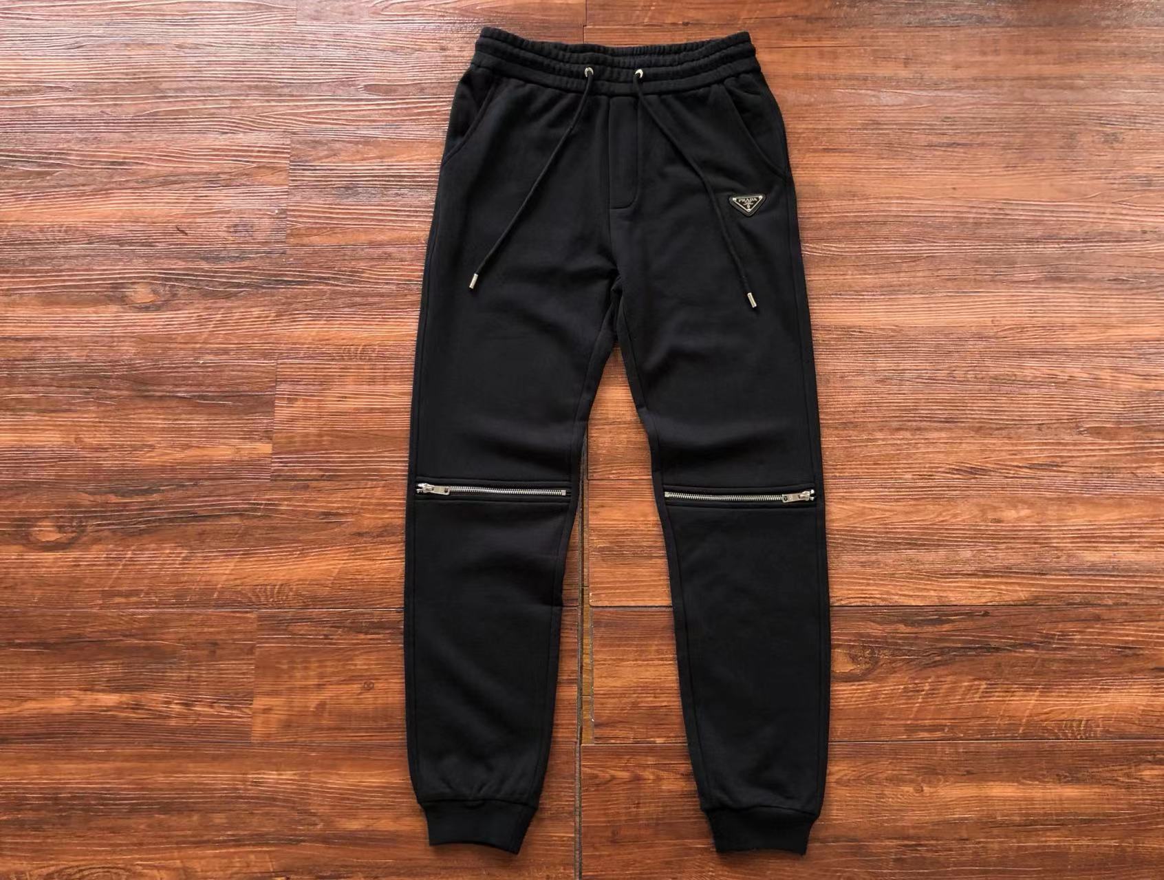 Pra*a Sweatpants