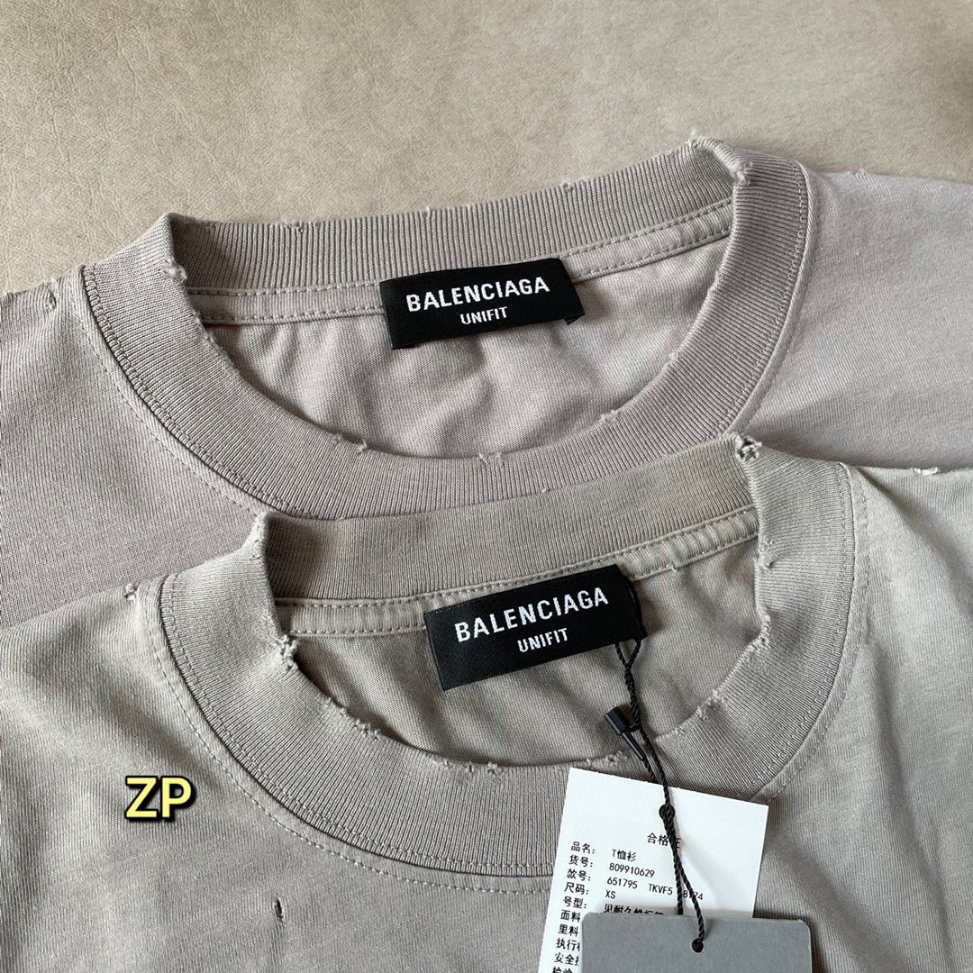 Ba1en*iaga T-shirt