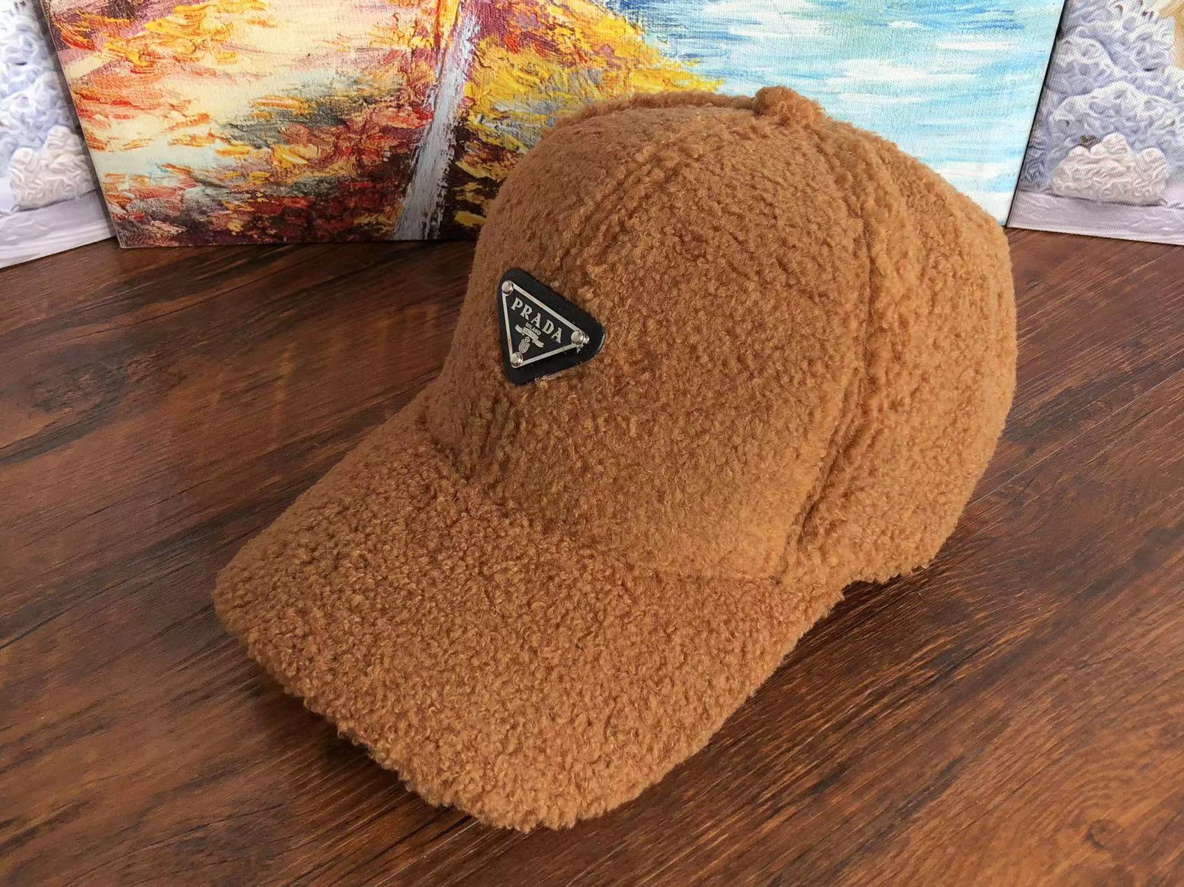 Pra*a Bucket Hat Dupe