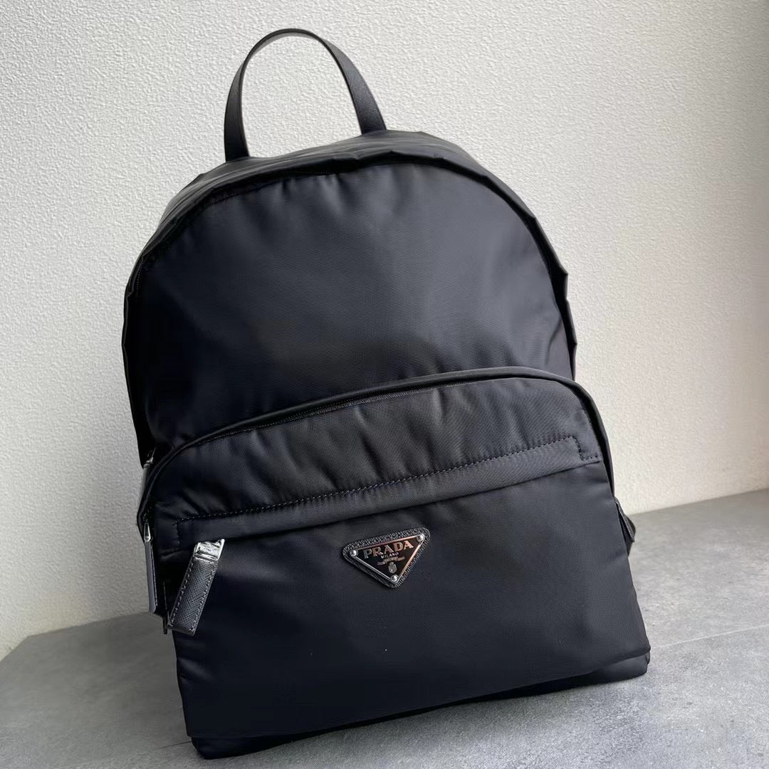 Pra*a Bag Dupe
