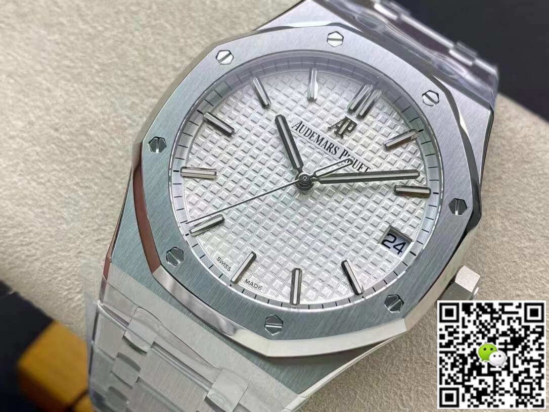 Replica Audemars P1g*et Royal Oak 15500ST.OO.1220ST.04 1:1 Best Edition ZF Factory V2 Version White Dial