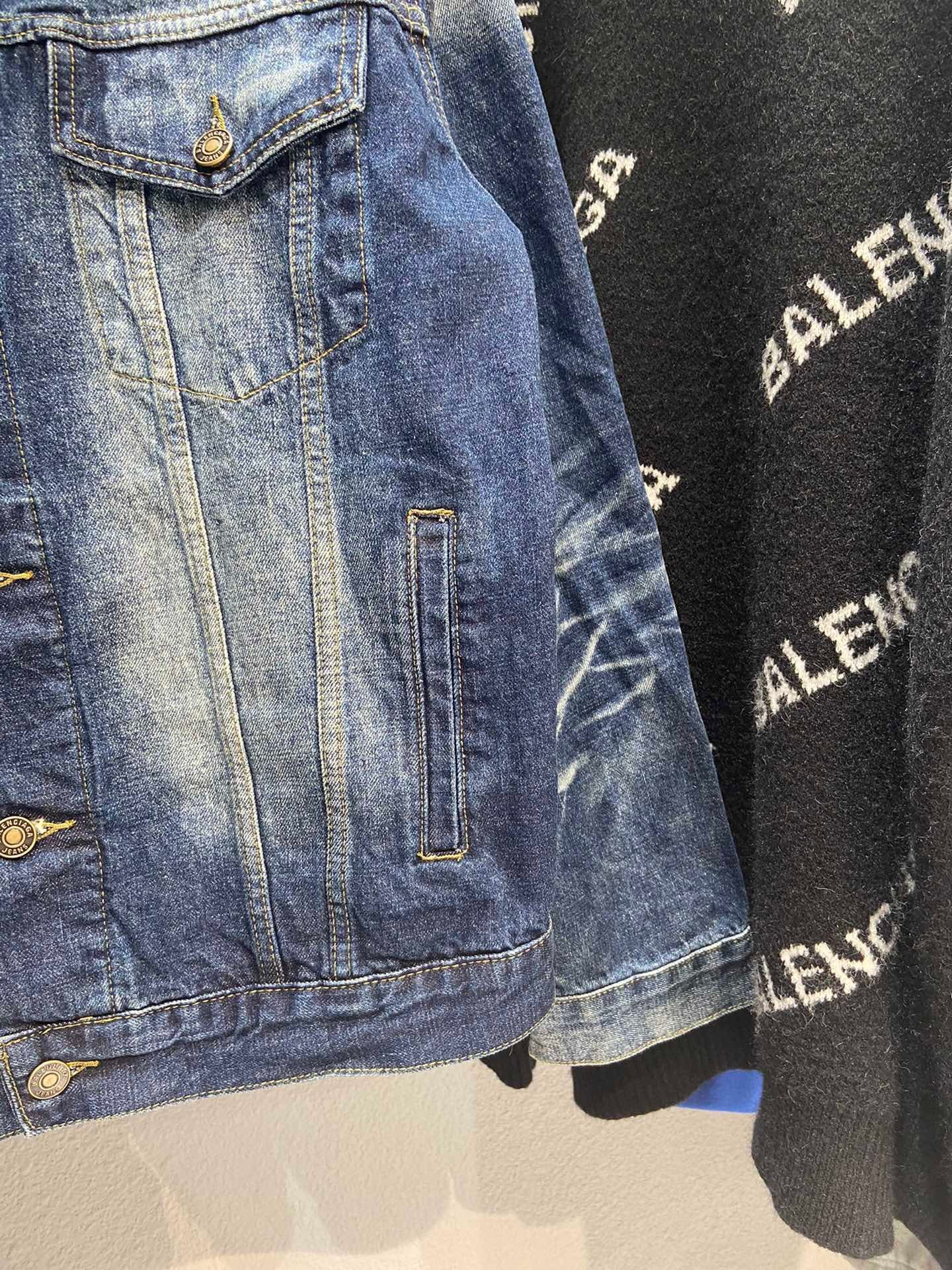 Ba1en*iaga Jacket