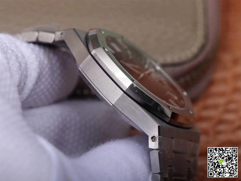 Replica Audemars P1g*et Royal Oak 15500ST.OO.1220ST.02 1:1 Best Edition ZF Factory Gray Dial Swiss ETA4302