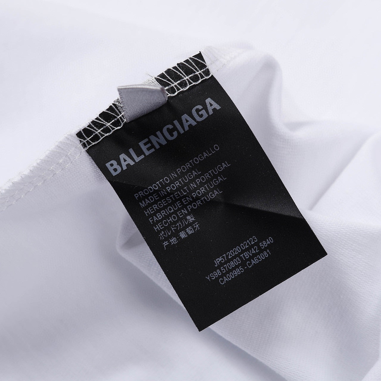 Ba1en*iaga T-shirt