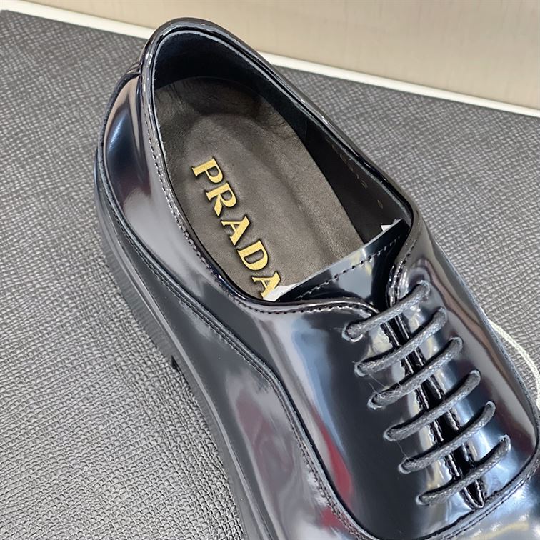 Pra*a MONOLITH BRUSHED LEATHER OXFORD SHOES PRS040