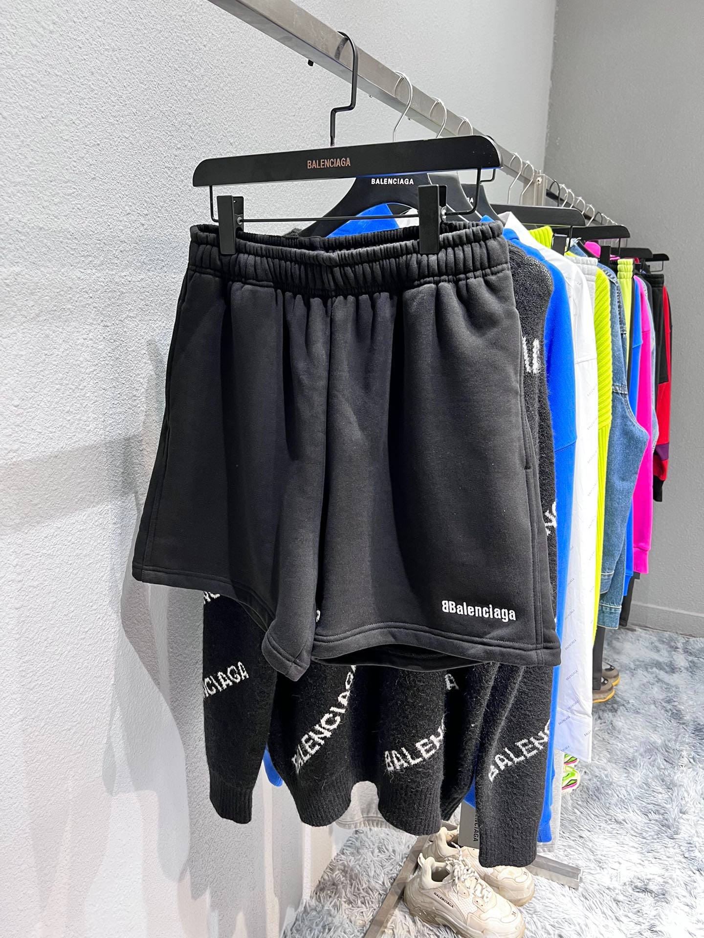 Ba1en*iaga Shorts