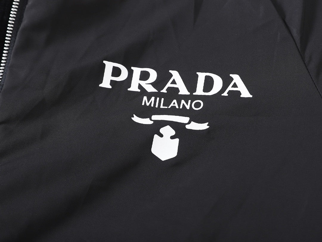 Pra*a Jacket