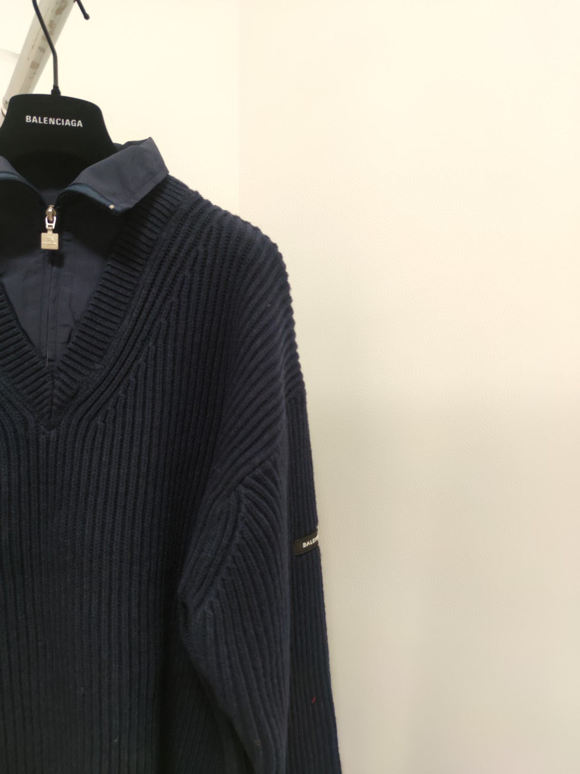 Ba1en*iaga Sweater