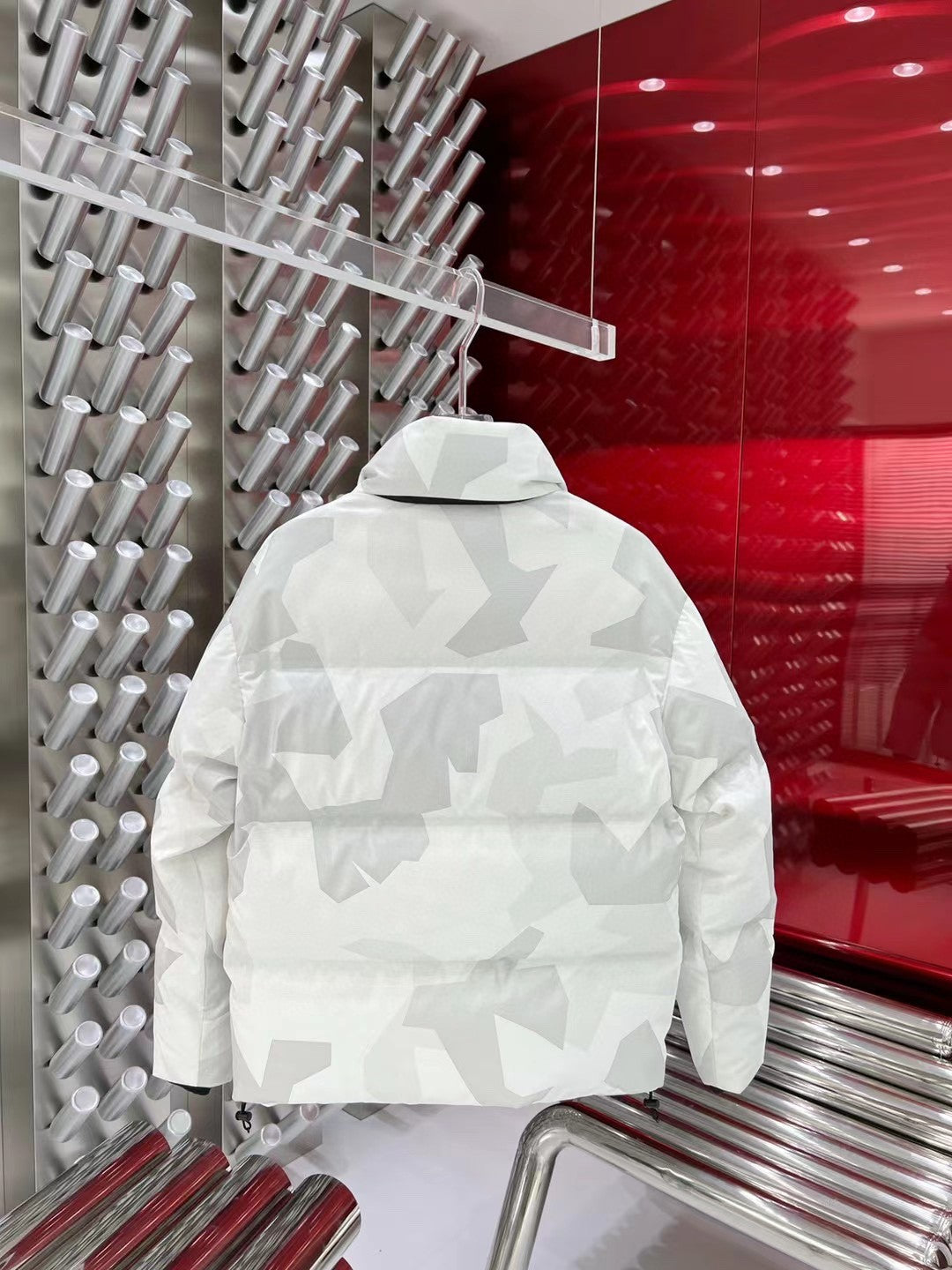 Pra*a Jacket