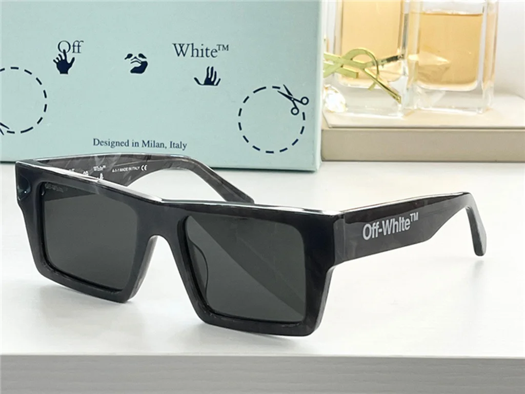 Off White