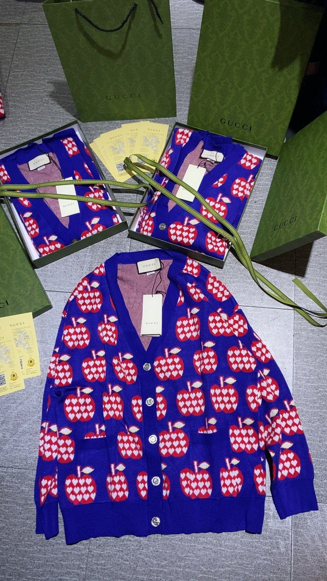 Gvc*1 Cardigan