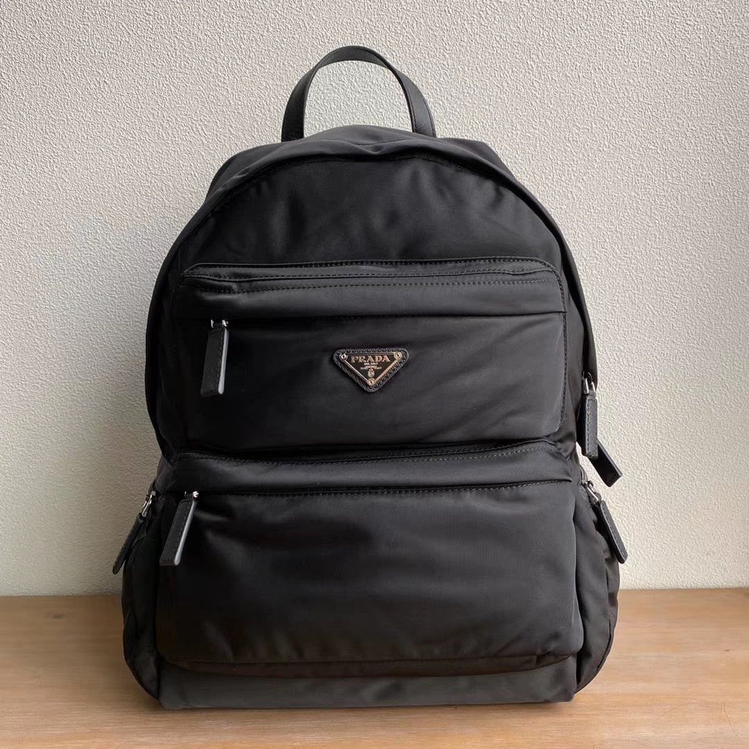 Pra*a Bag Dupe