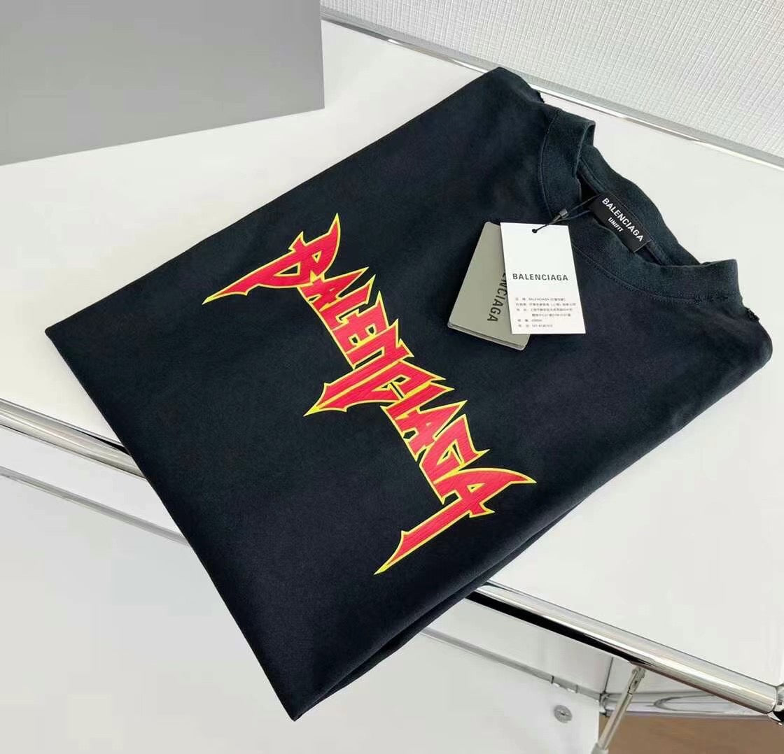 Ba1en*iaga T-shirt