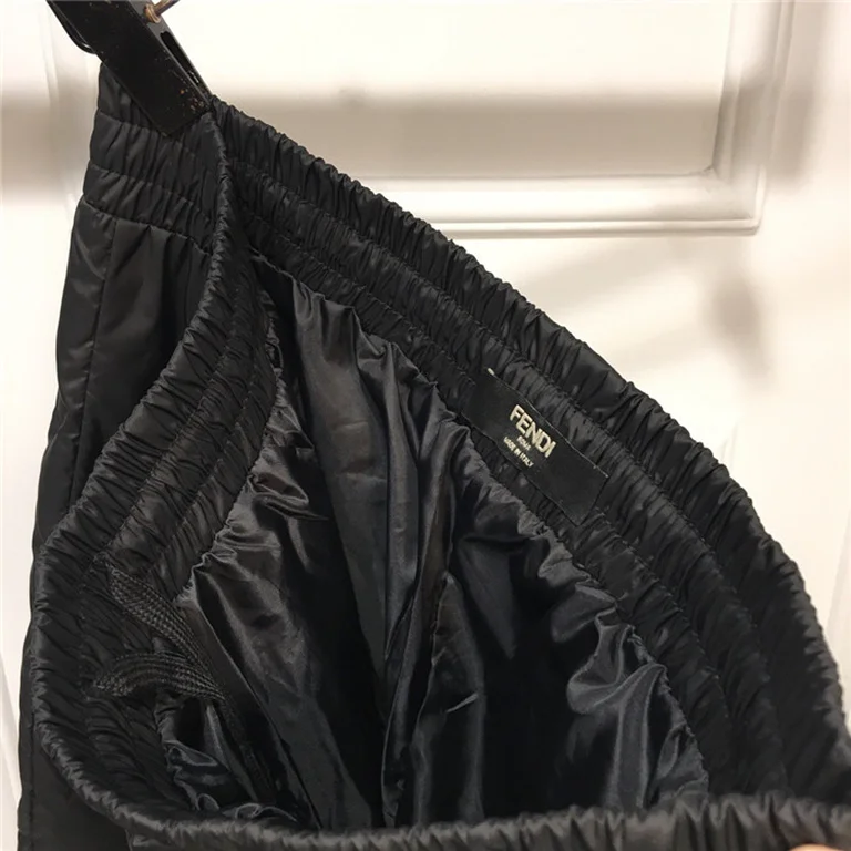 2022fw F**di Down Pants