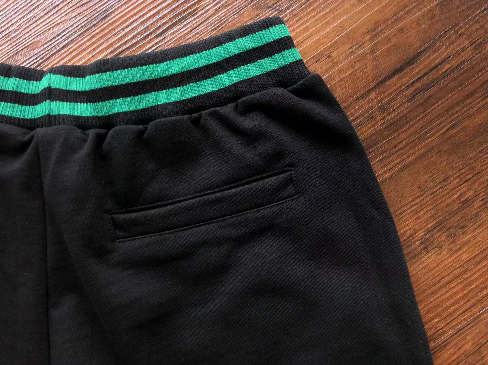 Gvc*1 Shorts