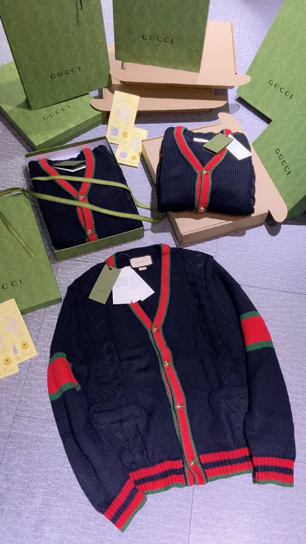 Gvc*1 Cardigan