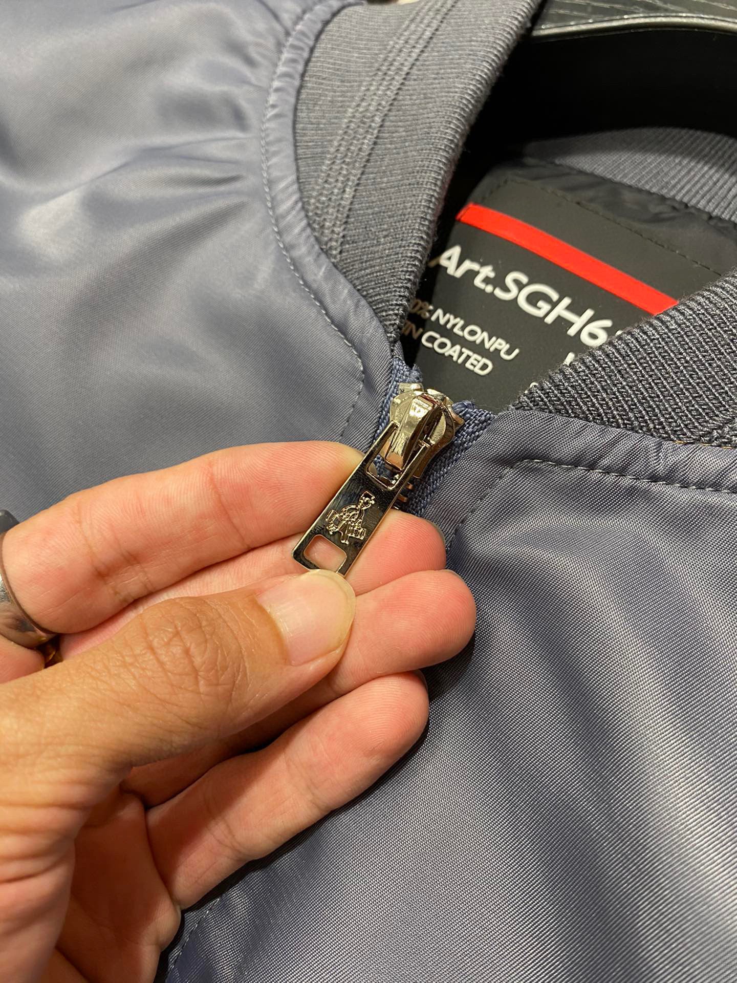 Pra*a Jacket