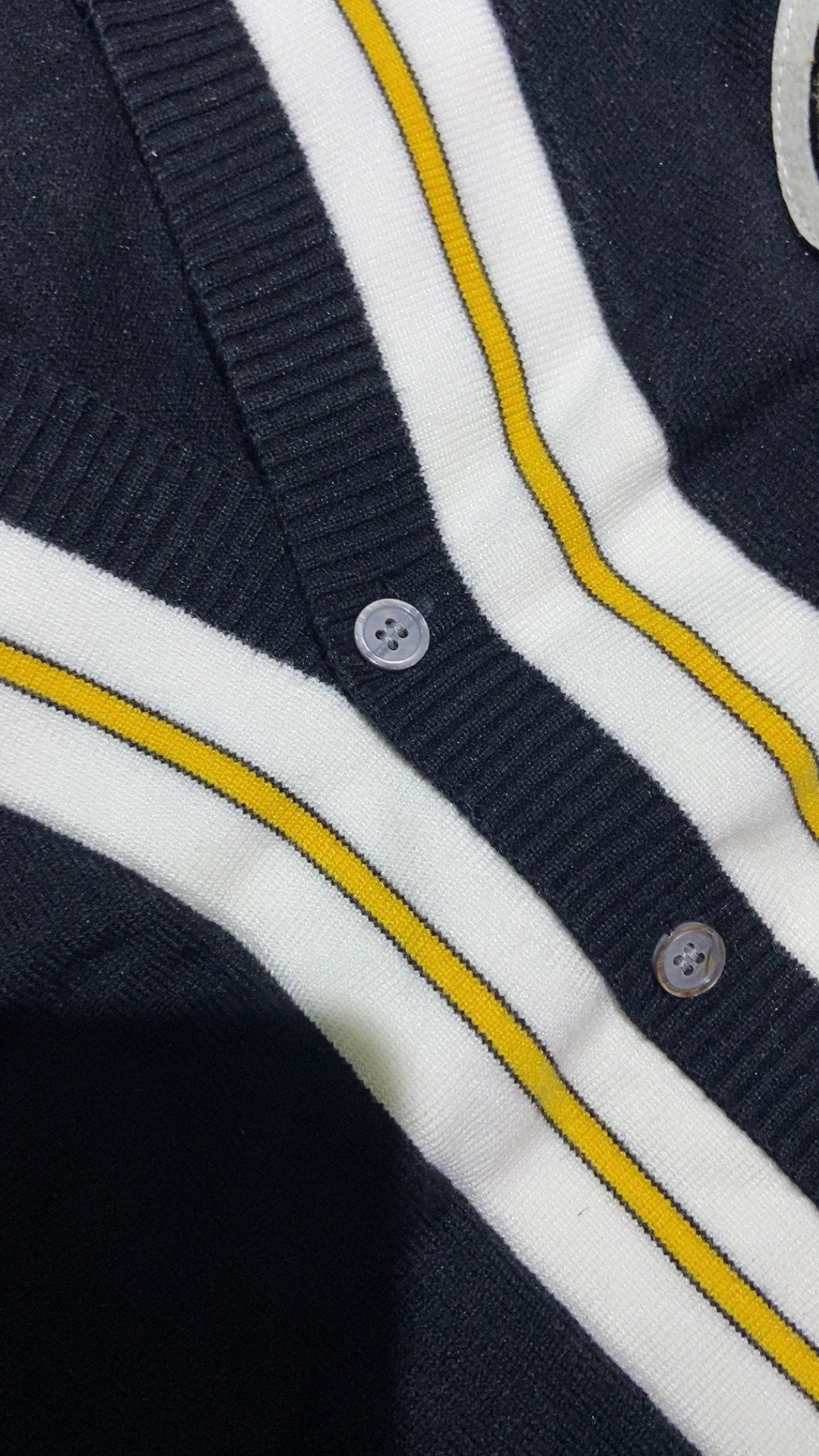 Gvc*1 Cardigan