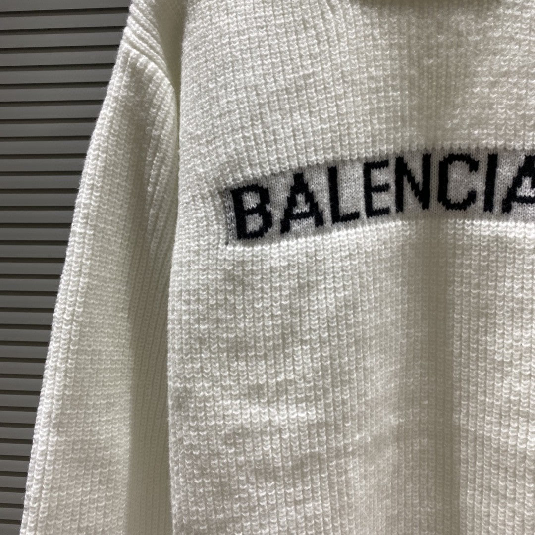 Ba1en*iaga Sweater