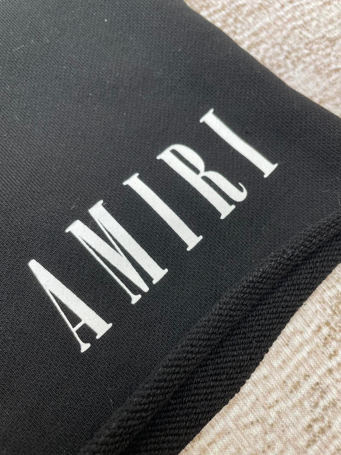 1:1 quality version Small letter hem destruction shorts