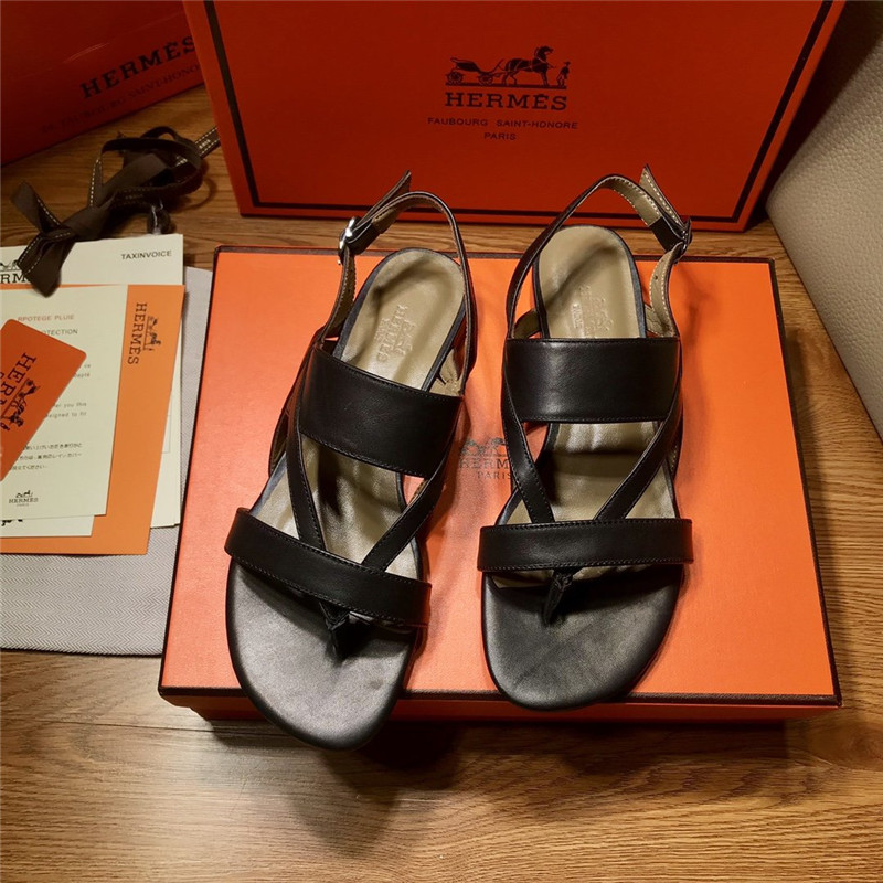 H**me5 sandals dupe women