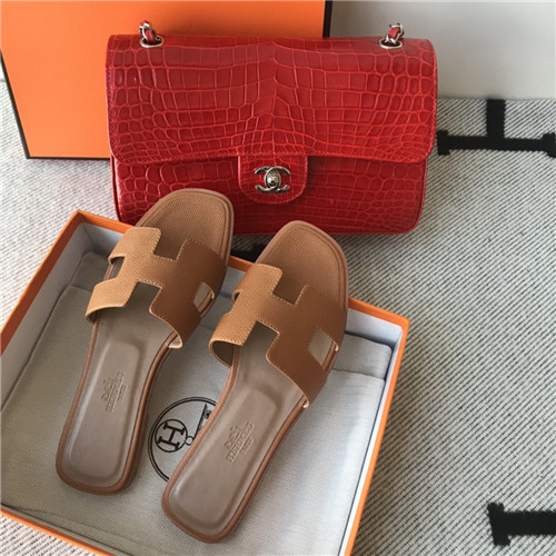 H**me5 flat slippers womens