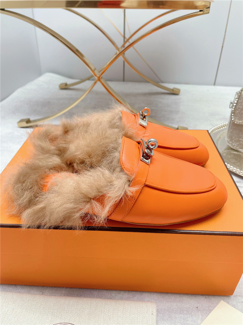 H**me5 classic wool slippers