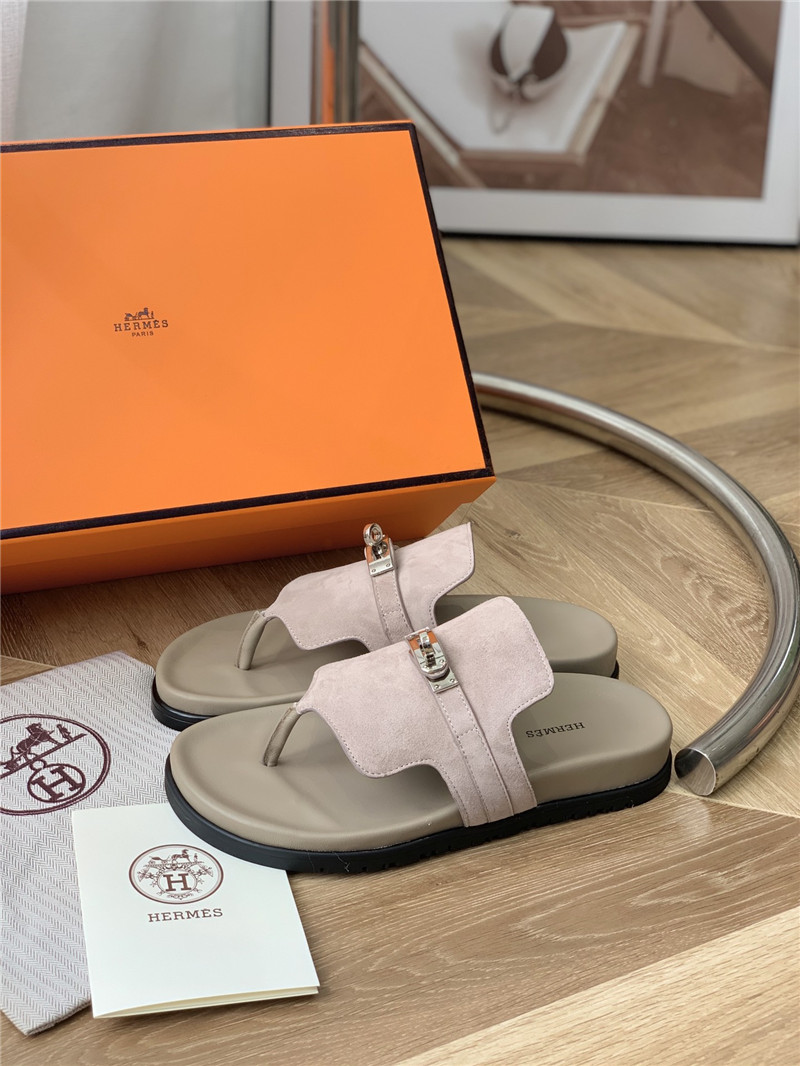 H**me5 Kelly buckle flip flops