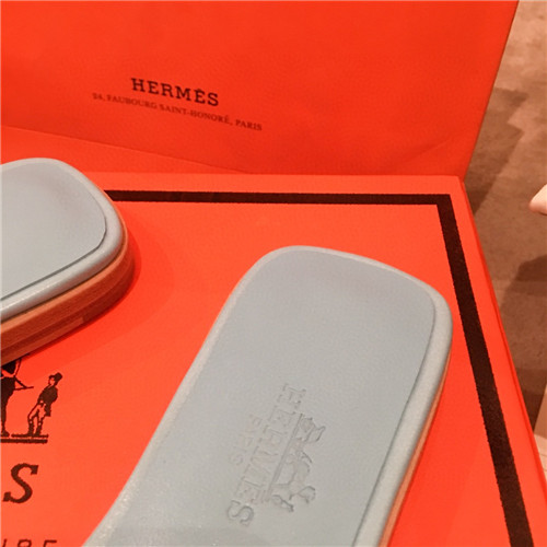 H**me5 flat slippers