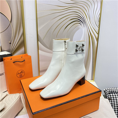 H**me5 stud boots