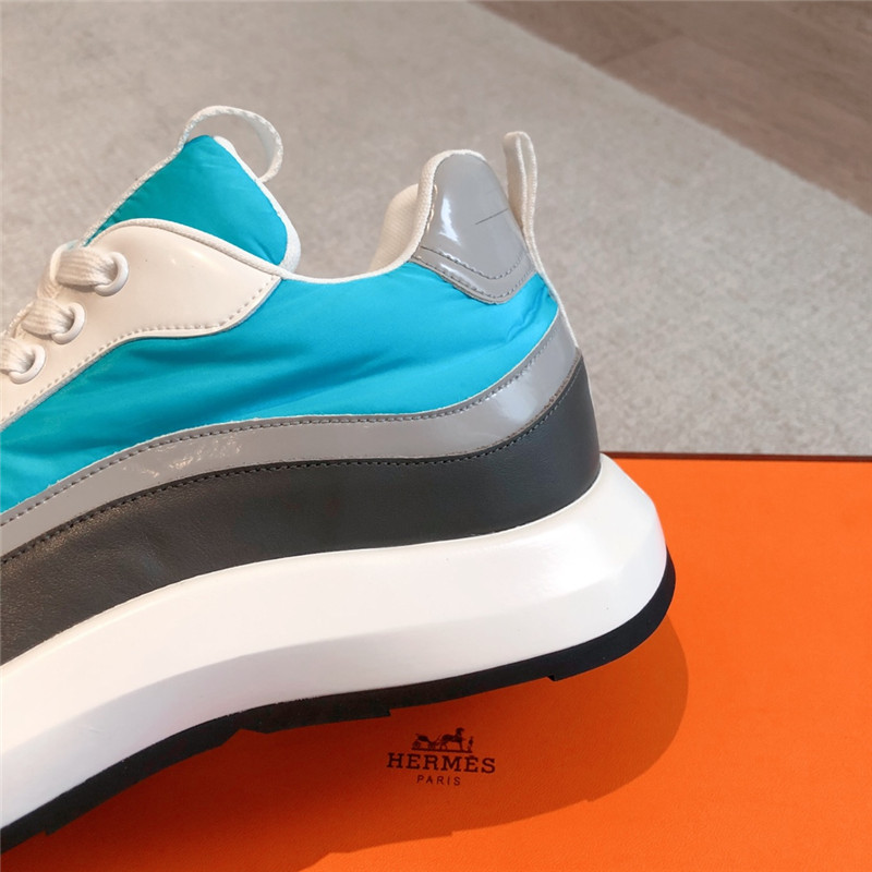 H**me5 new sneakers