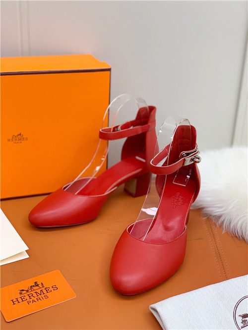 H**me5 kelly sandals