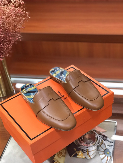H**me5 loafers slippers