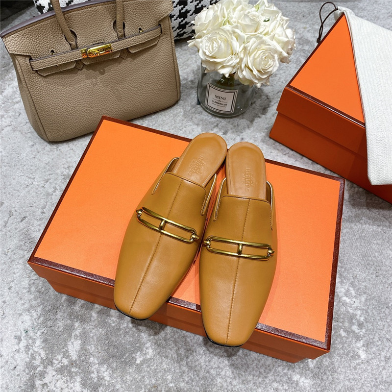 H**me5 muller flat slippers
