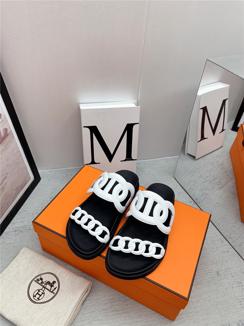 H**me5 couple shoes