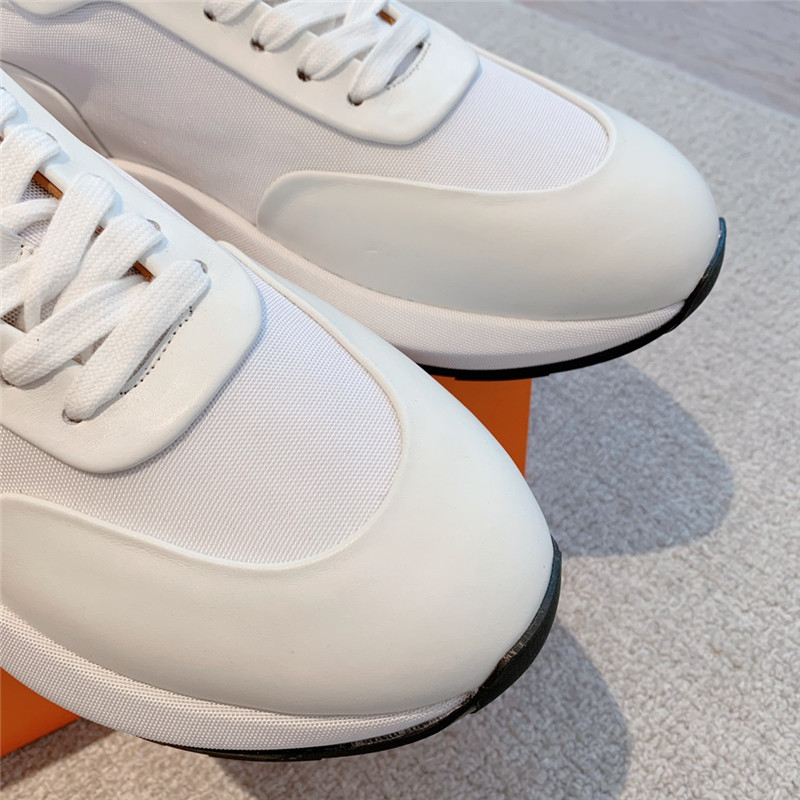 H**me5 classic look-alike British retro white shoes